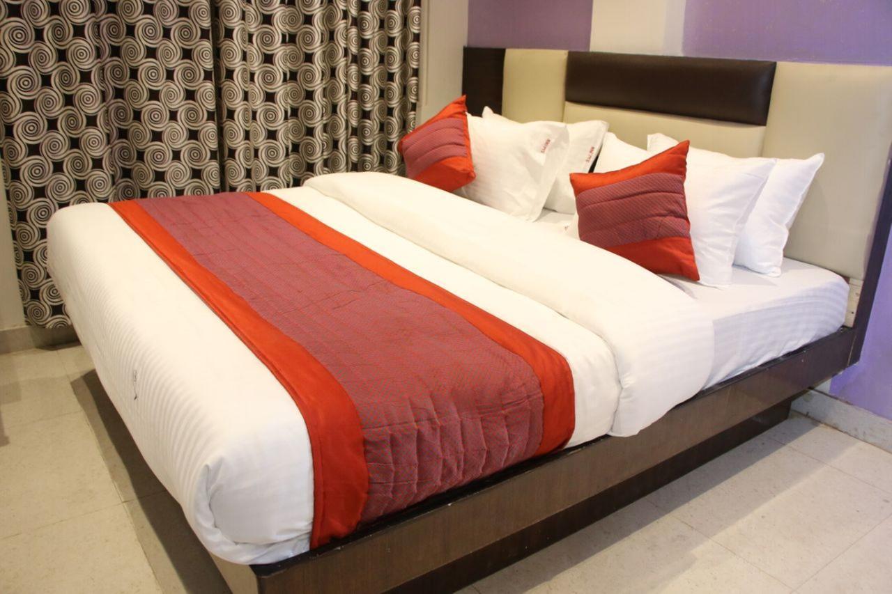 Hotel Snow White Inn New Delhi Extérieur photo