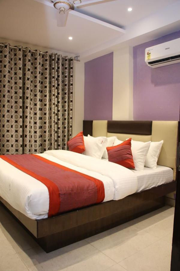 Hotel Snow White Inn New Delhi Extérieur photo