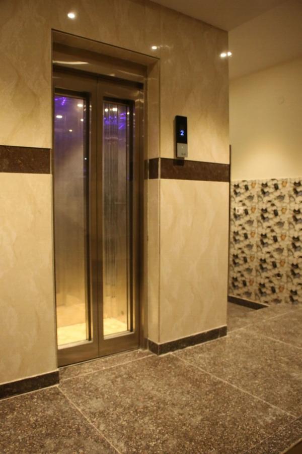Hotel Snow White Inn New Delhi Extérieur photo